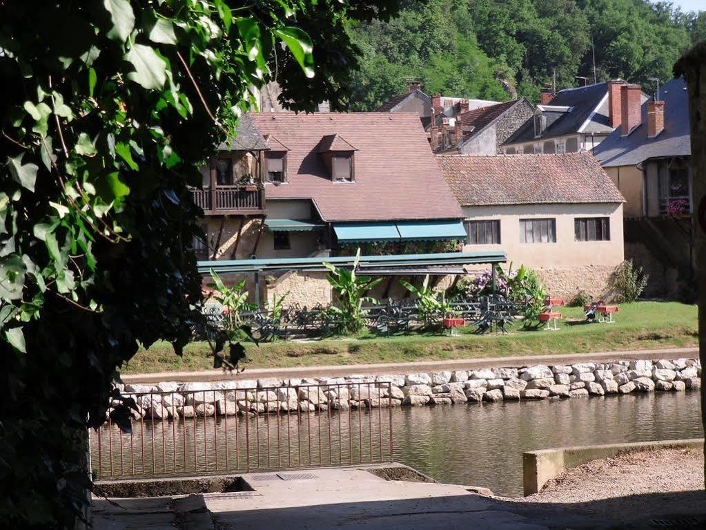 Hotel Le P'Tit Monde Montignac-Lascaux Exteriér fotografie